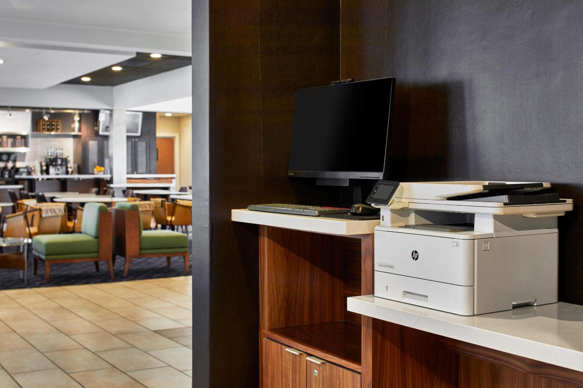 Hotel Courtyard By Marriott Memphis Airport Exterior foto